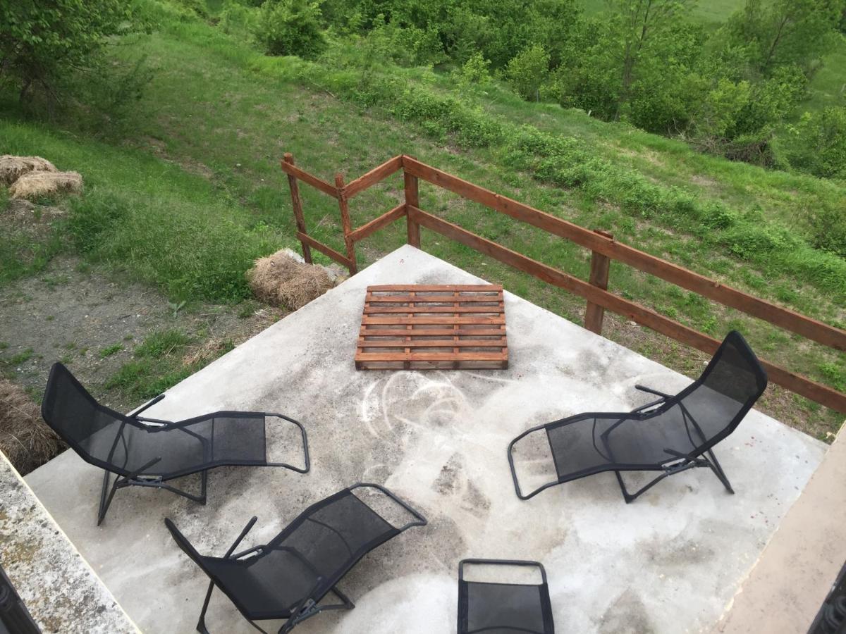 Residenza Cima Le Vigne Bed & Breakfast Millesimo Luaran gambar