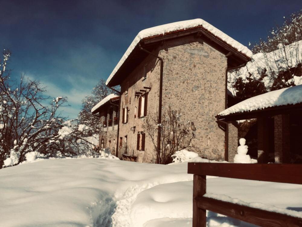 Residenza Cima Le Vigne Bed & Breakfast Millesimo Luaran gambar