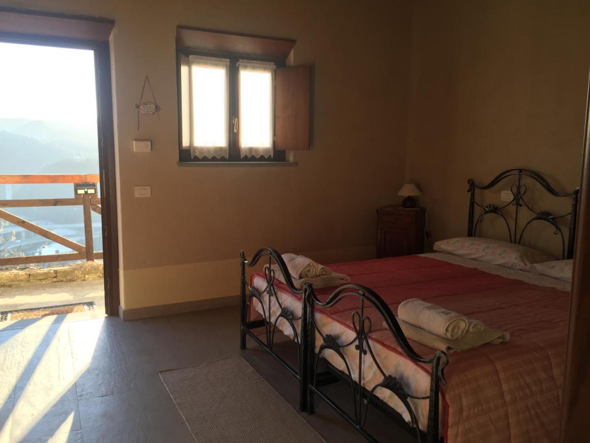 Residenza Cima Le Vigne Bed & Breakfast Millesimo Luaran gambar